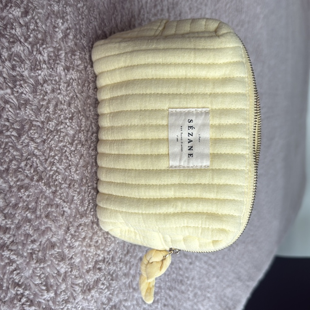 Sézane Quilted Makeup Pouch bag